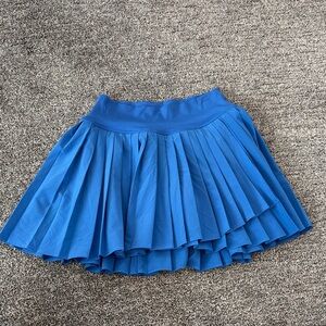 Arie off-line tennis skirt